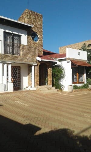 Amandahill Guest House