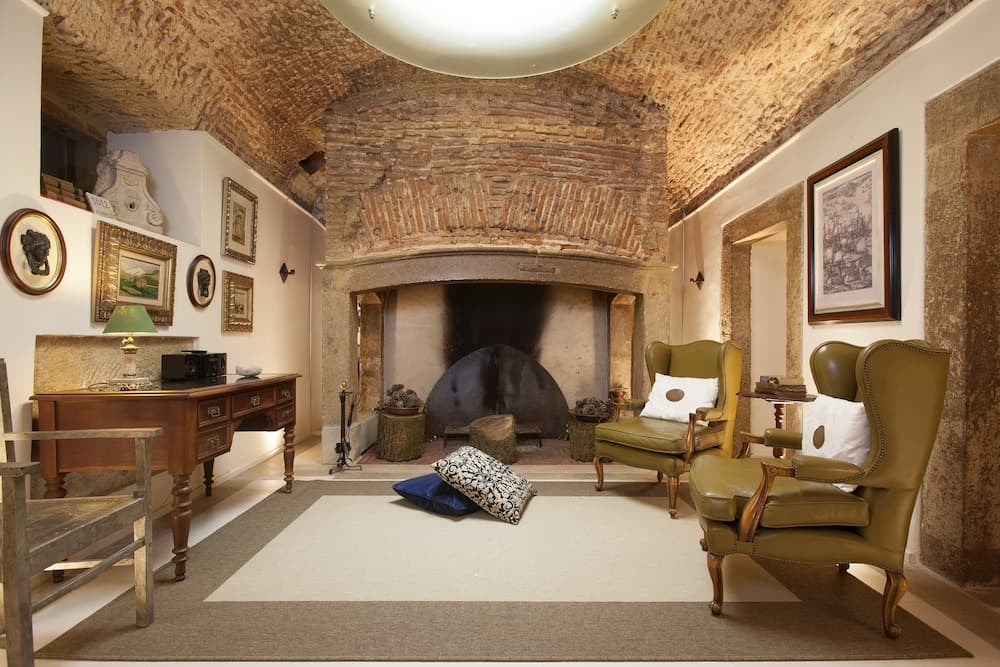 Spirit of 1512  by Lisbon Unique Apart