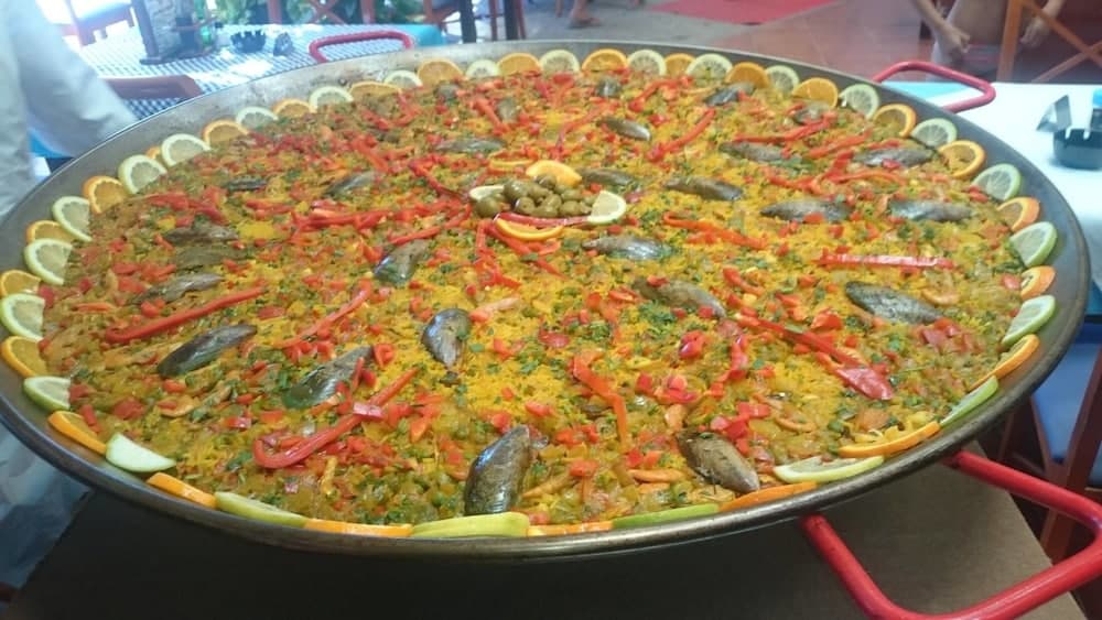 Yemek sevisi