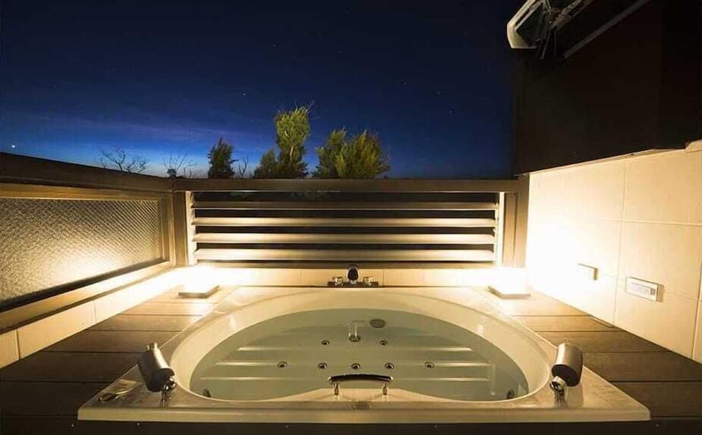 Açık spa küveti