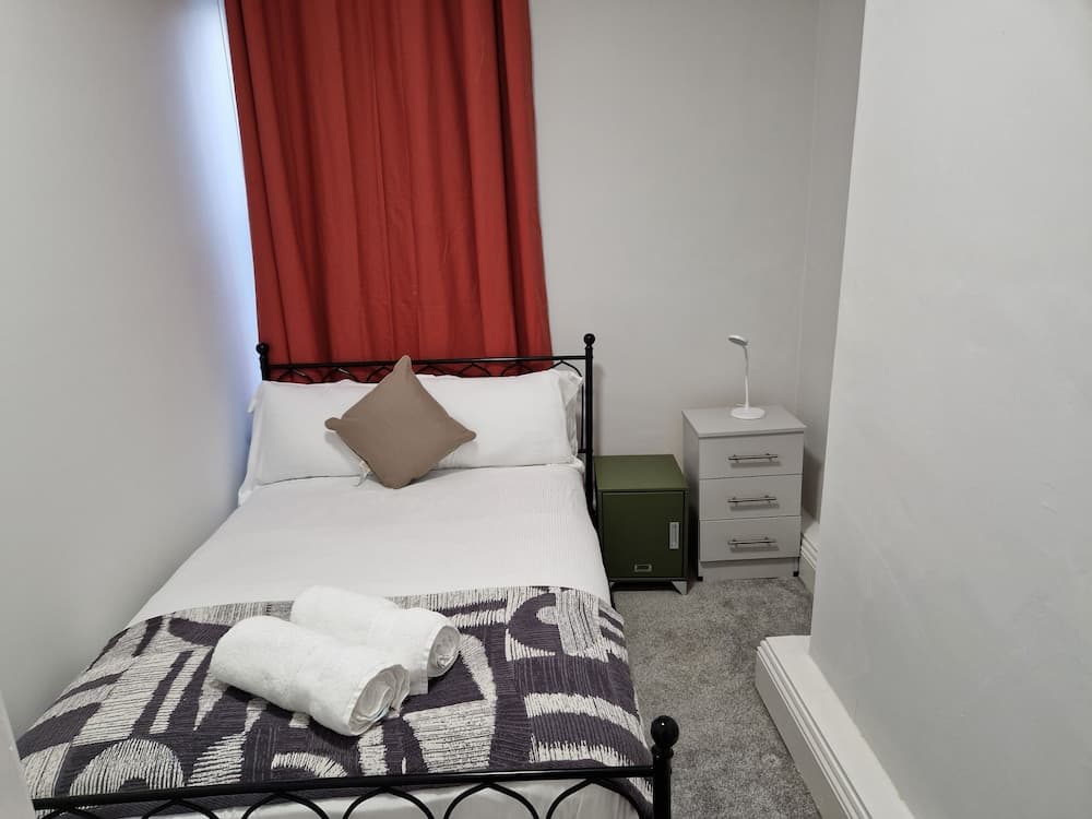 Birtley's Amethyst, 3 Bedroom Apt ,sleeps 6 Guest
