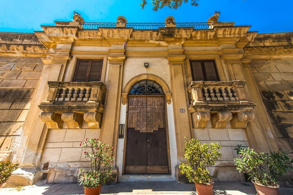 Amazing Sea View in Historic Building