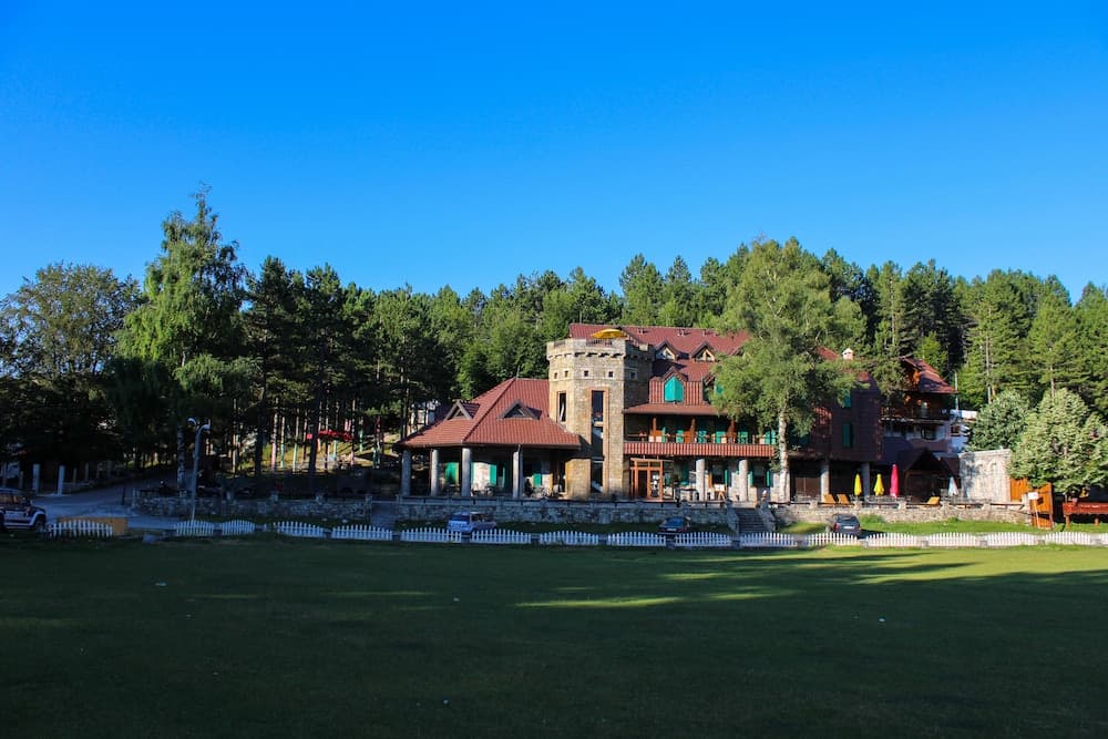 Natyral Razma Resort