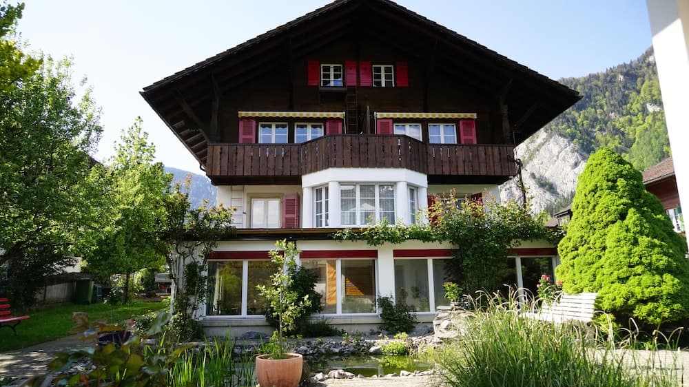 Adventure Guesthouse