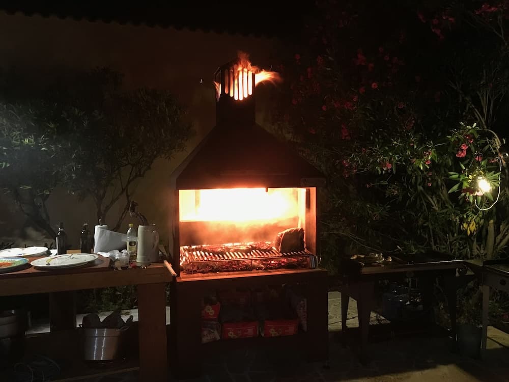 Barbekü/piknik alanı