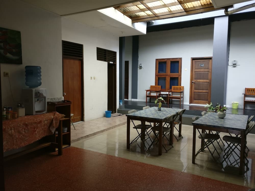Wisma Liontine