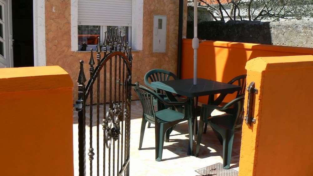 Konaklama yerinin ön cephesi