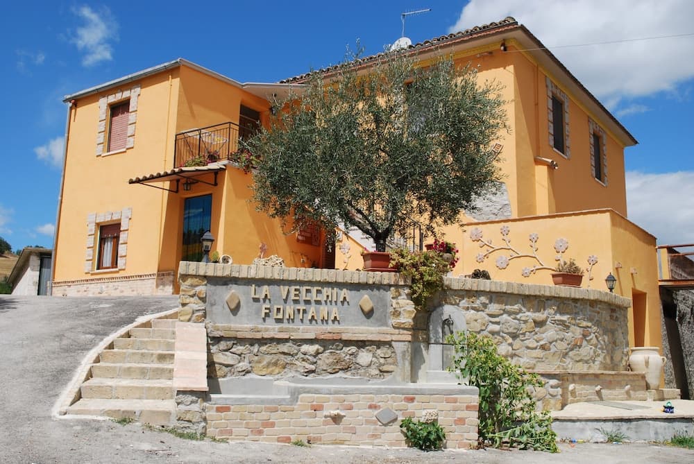 Agriturismo La Vecchia Fontana