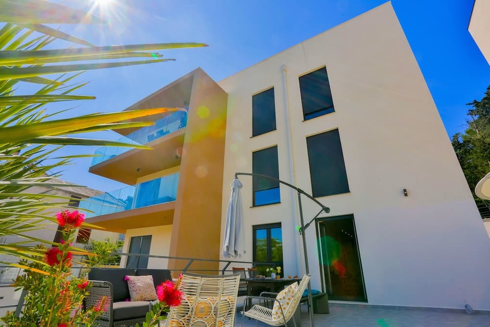 Split Luxury Collection