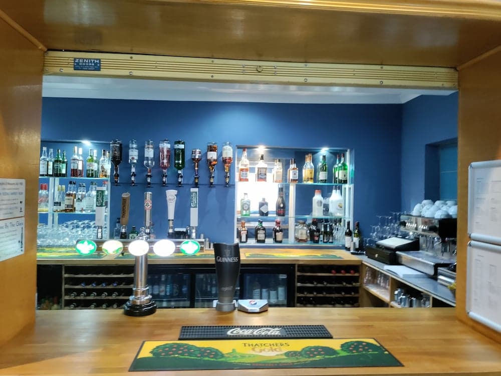 Bar (konaklama yerinde)