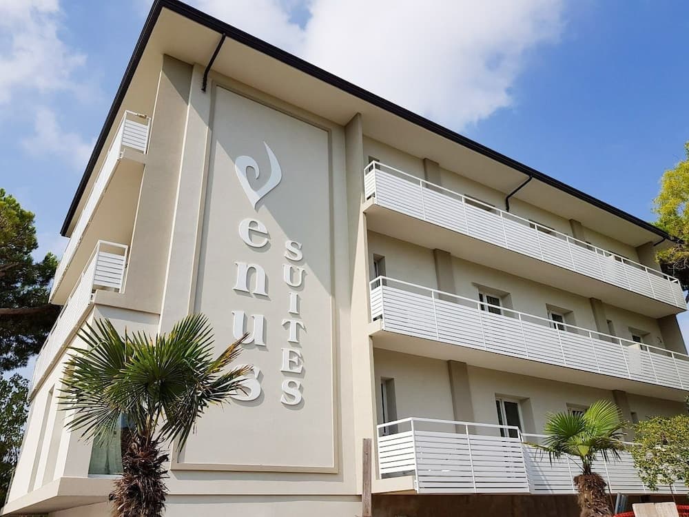 Venus Suites