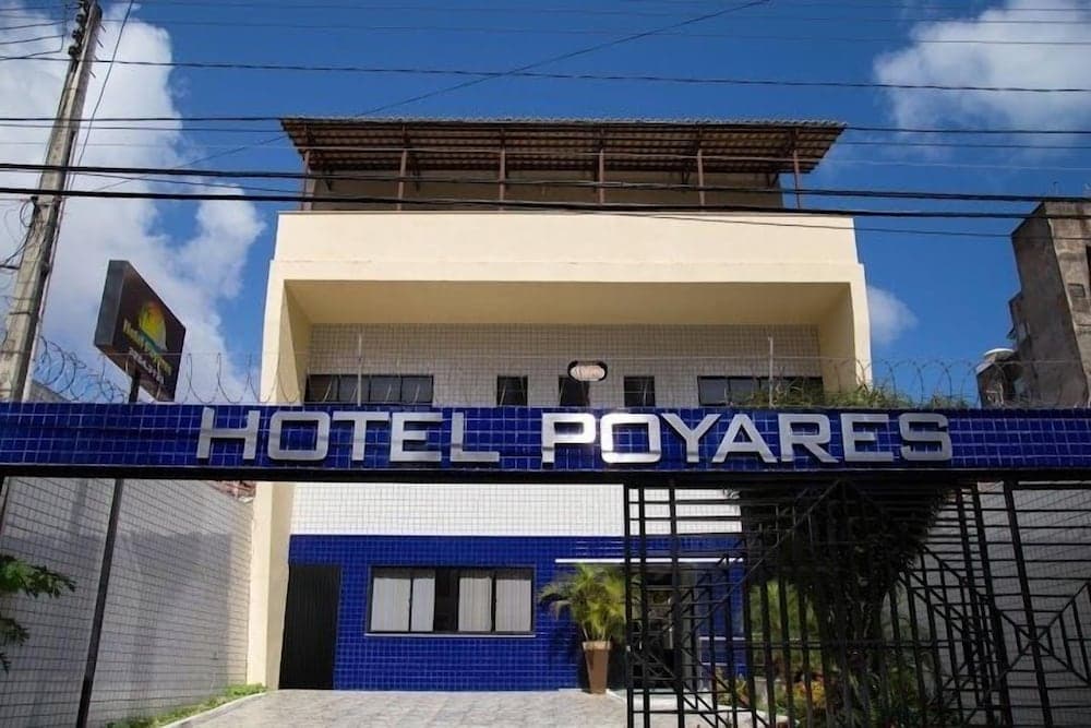 Hotel Poyares