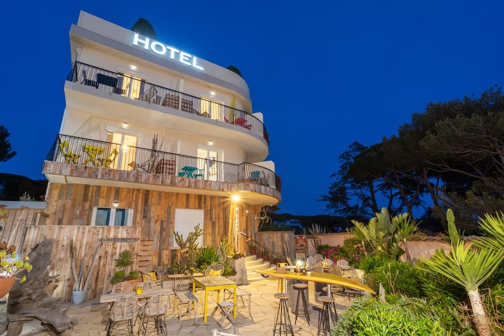 Hôtel Almanarre Plage