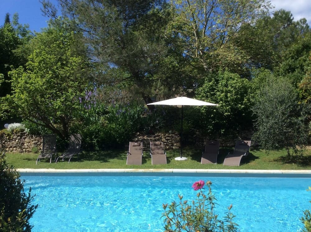 Le Clos Pastel