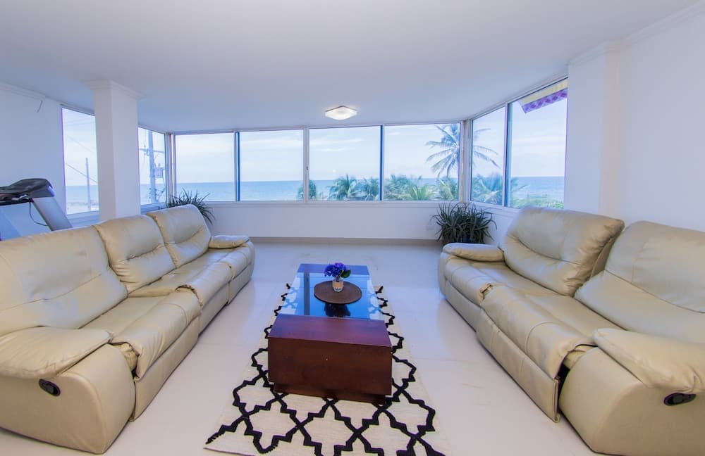 Malecon- Apartamento Frente Al Mar