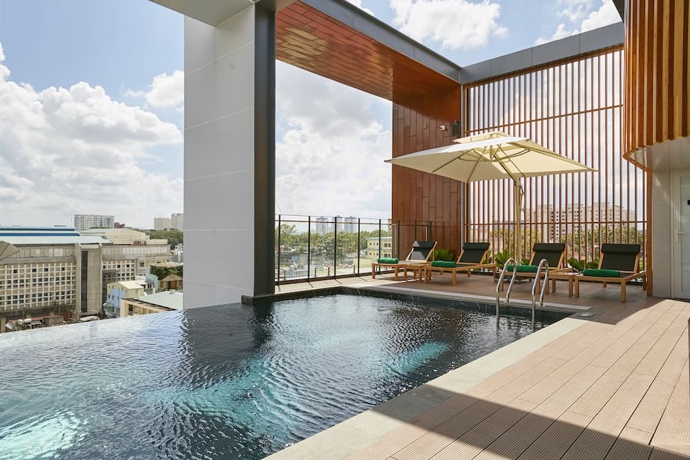 Zazz Urban Ho Chi Minh Hotel