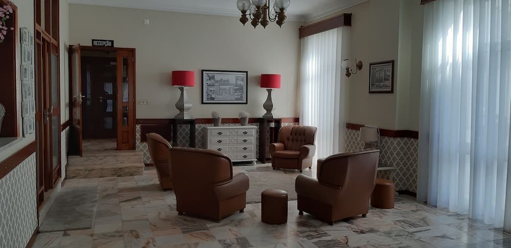 Lobi oturma alanı