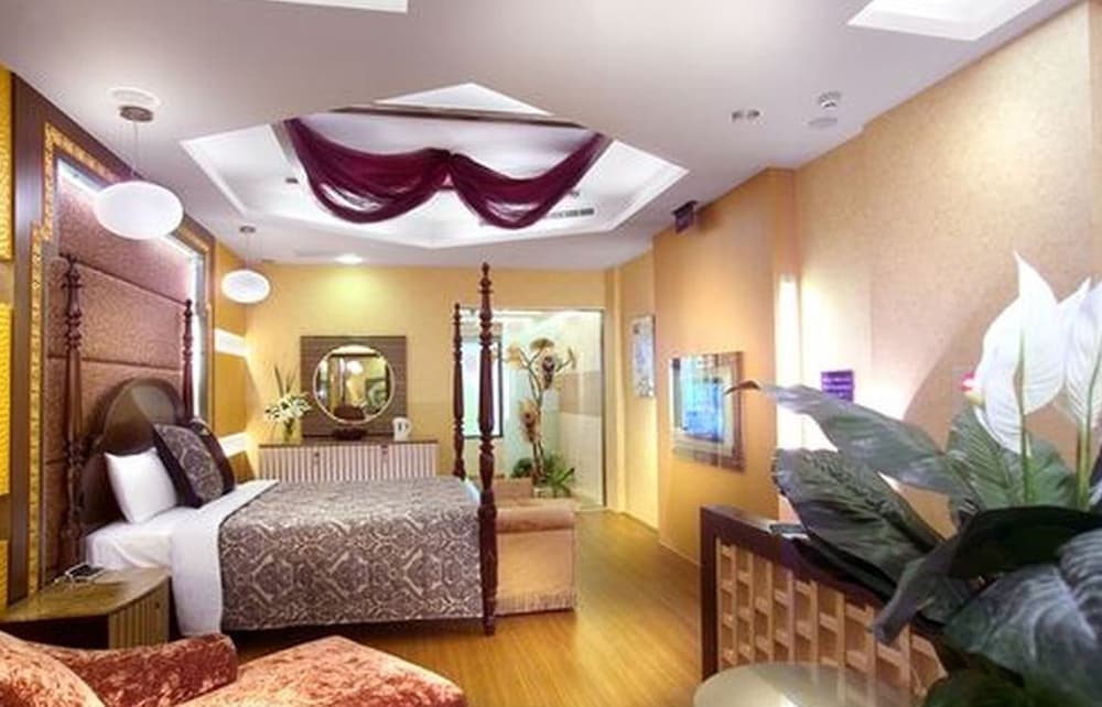 Motel Fabulous