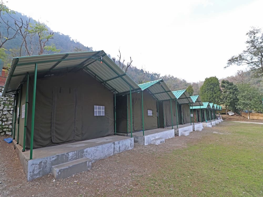 OYO 29047 Yoyo Moonlight