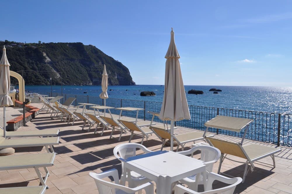 Güneşlenme verandası