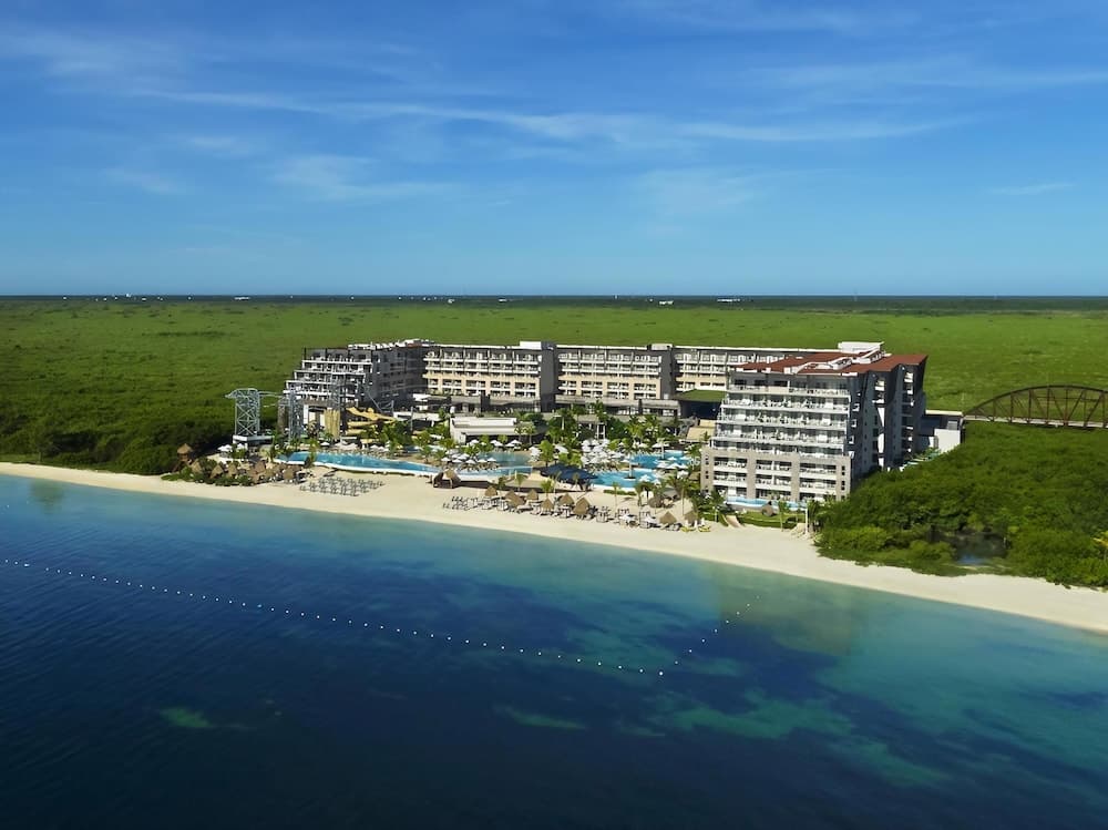 Dreams Natura Resort & Spa - All Inclusive