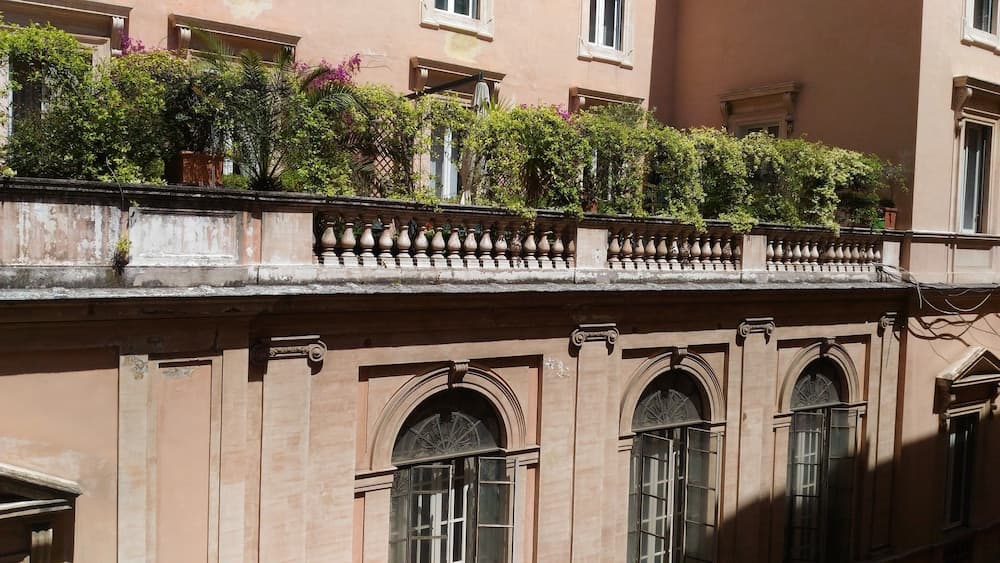 Domus Del Corso Spagna