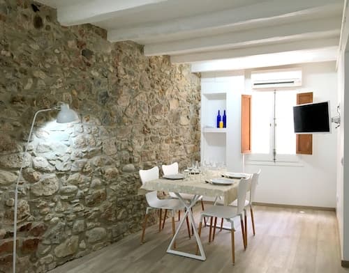Modern Loft in The Historical Town