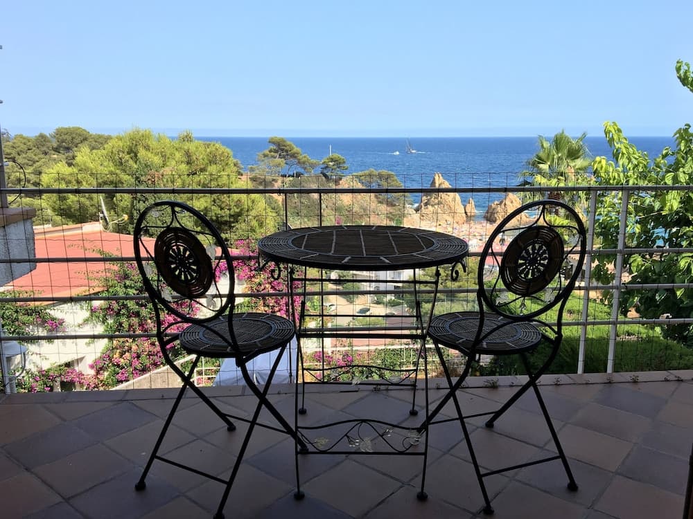 Blanca Paloma Holiday House