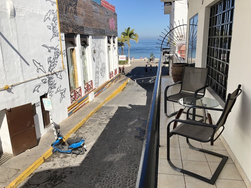 Downtown Casa Bendita by VallartaStays