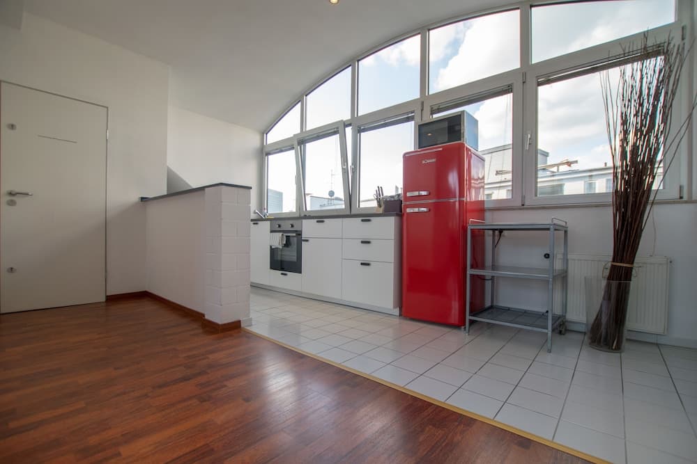 Sunny Penthouse in City Center