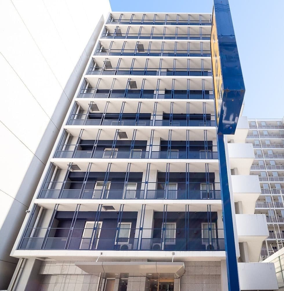 Super Hotel Subway Tanimachi 4-chome Exit 6