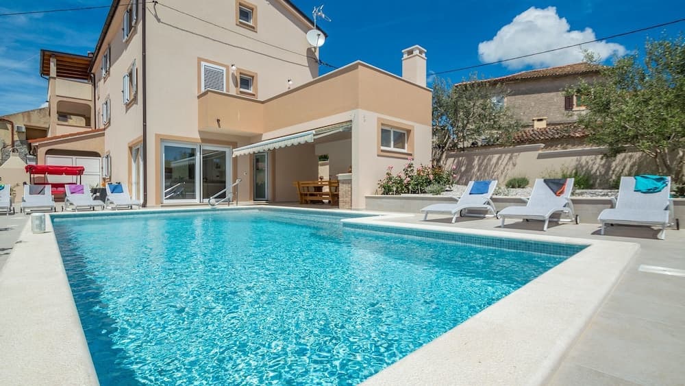 Villa Grannys House
