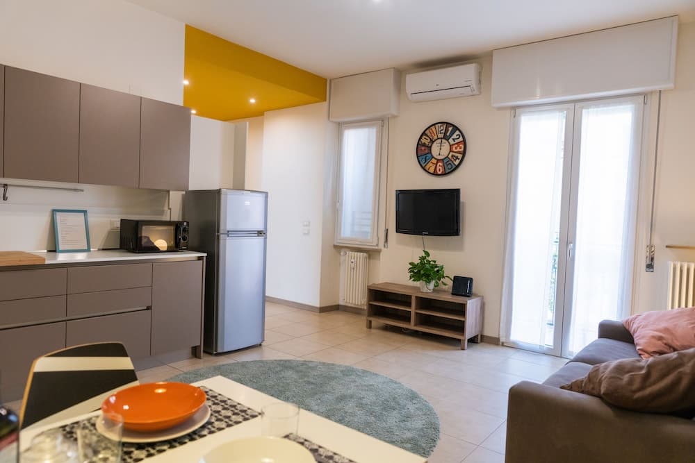 Large Filippini residence a few meters from the Arena