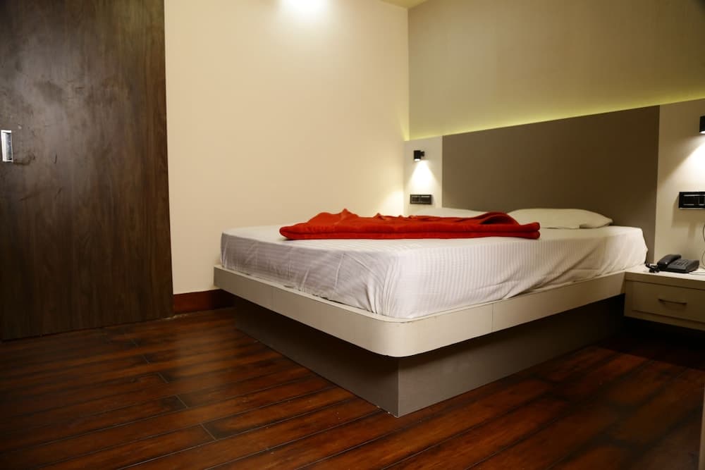 Hotel Aangan Regency