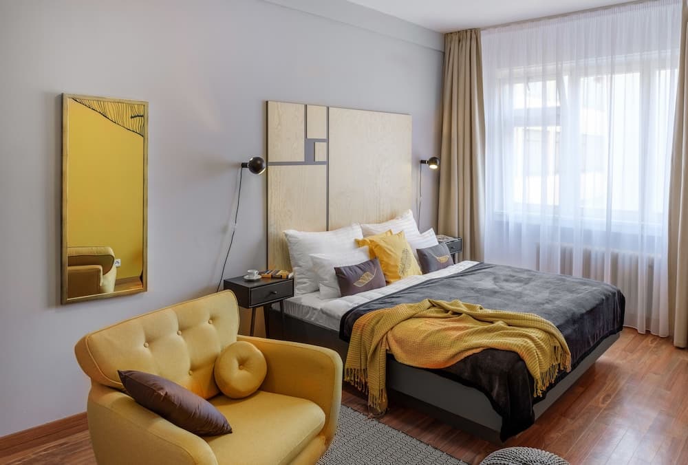 City Leaf Apartments by Adrez Living