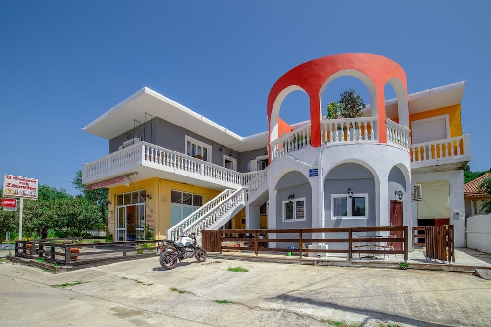 Kiritsis Stylish Apartment