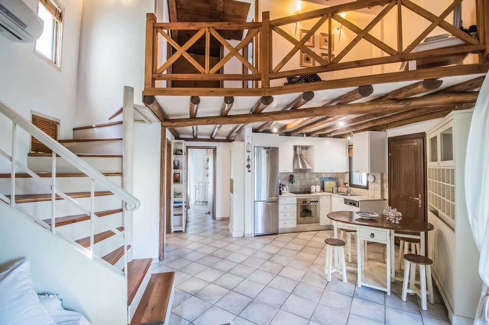 Calypso by halu! Sani Villas