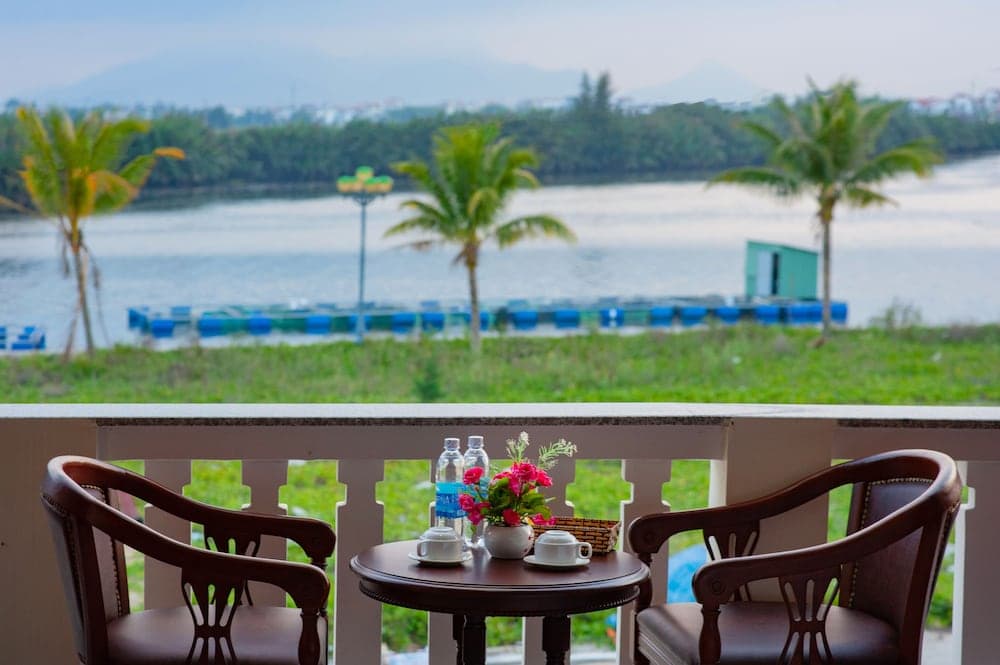 Riverside Sunset Homestay Hoi An