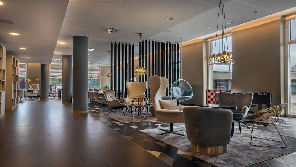 Holiday Inn - the niu, Ridge Halle Central Station by IHG