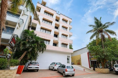 Hotel Hospice Near Surat Railway Station