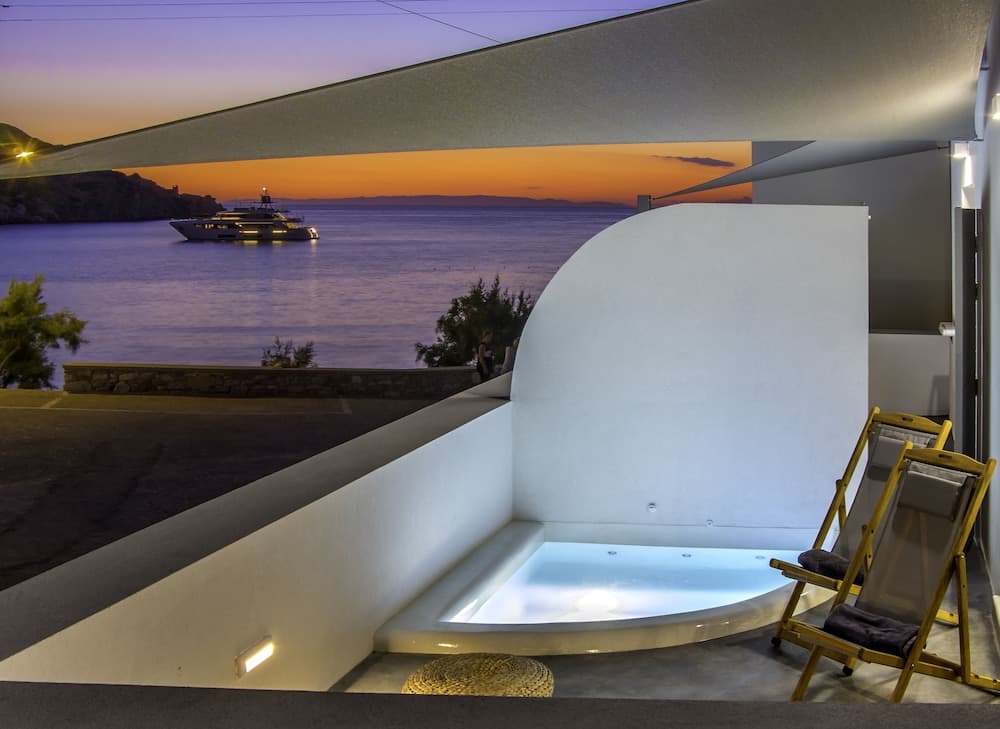 Oro Suites