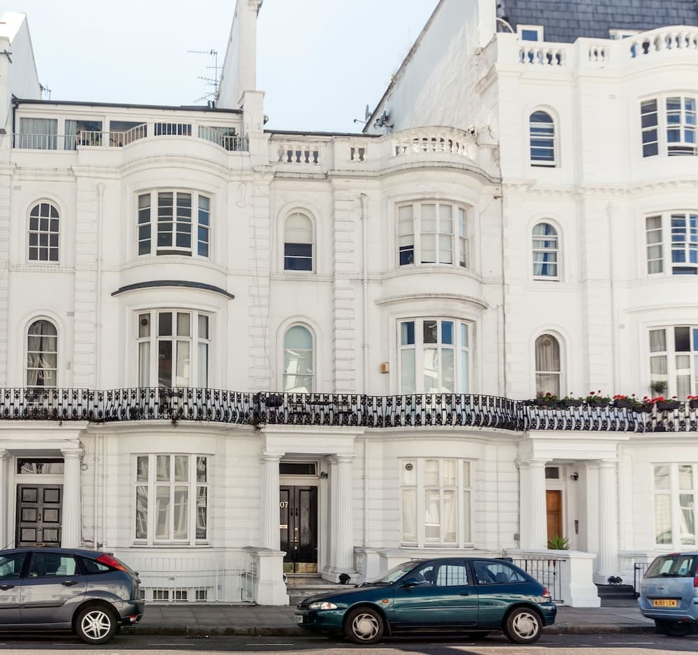 Gloucester Terrace by Lime Street