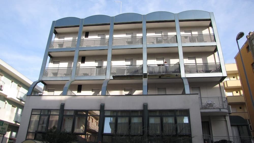 Hotel Caruso