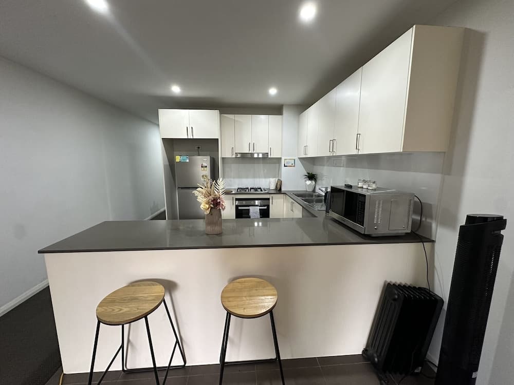 Southwest Liverpool Area 3 Beds & Parking Nwf003