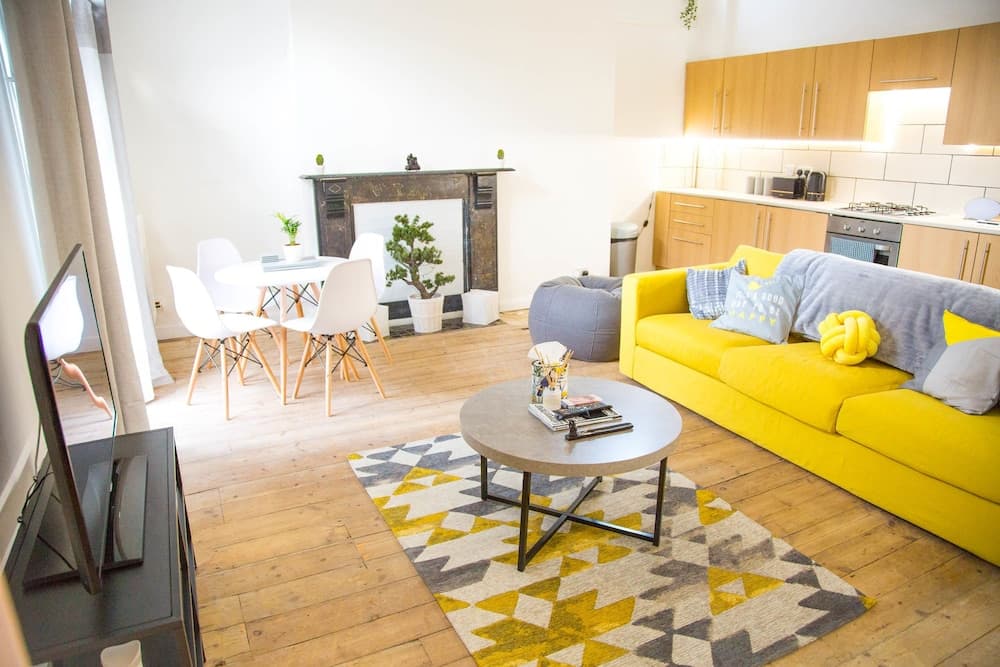 Spacious Two Bed in Hackney