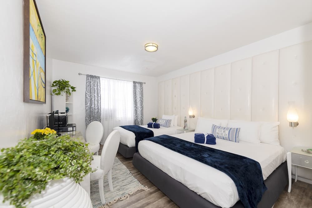 Norman's Hotel and Dining