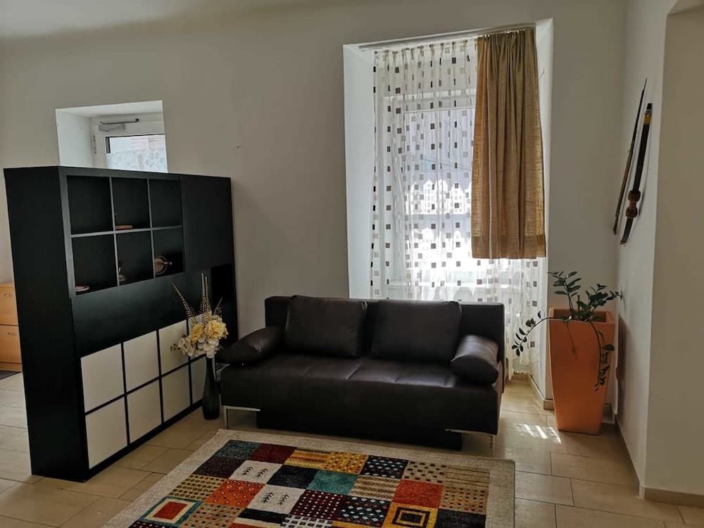 Lilians City Center Studio