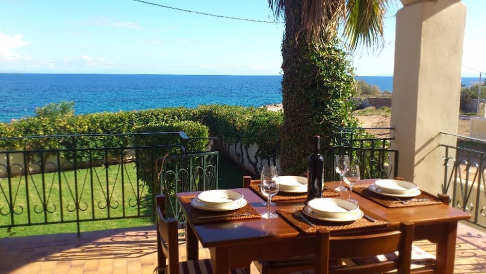 Villa Anastasia Beach Front