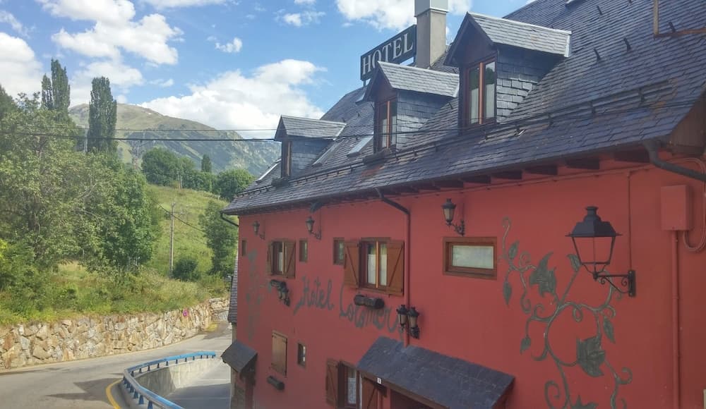 Hotel Colomers