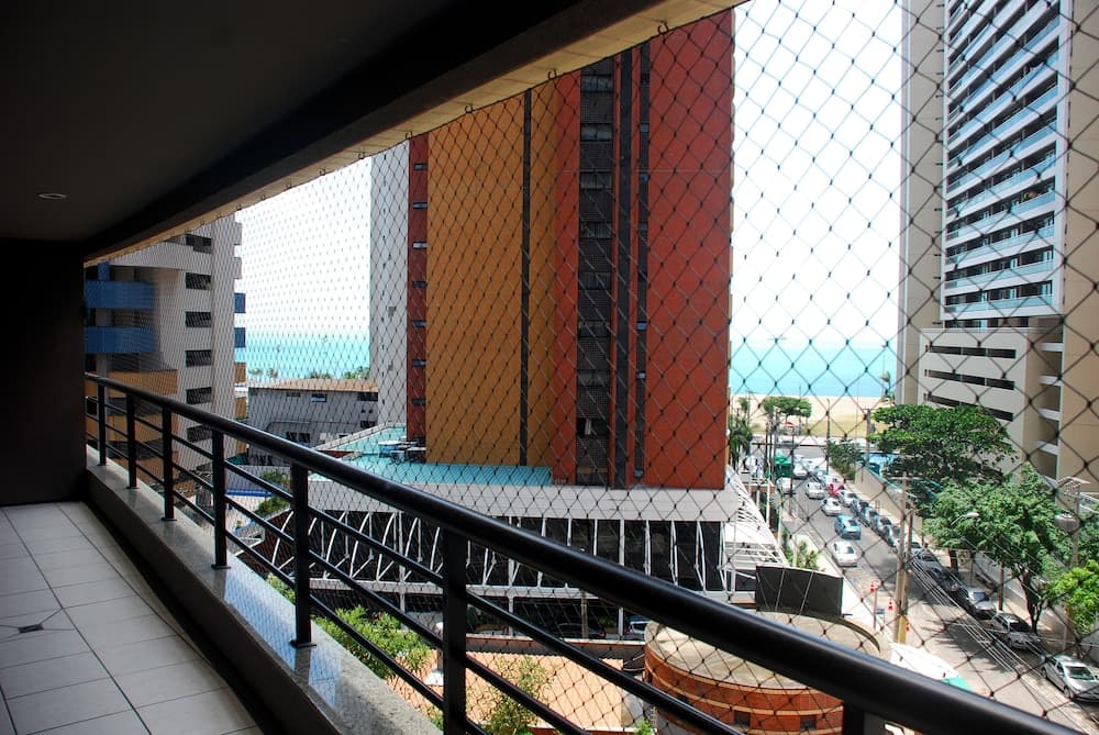 Altavista Apartments